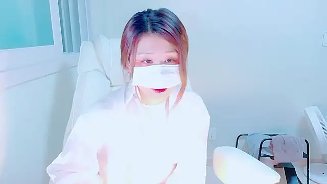 Snapshot of hyeony_s96 chatting on October 18, 12:17 pm hyeony s96 online show from October 18, 12:17 pm