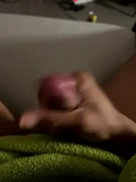 Snapshot of youyou933 chatting on January 11, 6:40 am youyou933 online show from January 11, 6:40 am