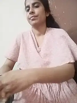 Snapshot of tamanna-hot chatting on September 18, 6:15 am tamanna-hot online show from September 18, 6:15 am