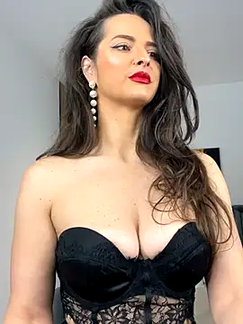 Snapshot of BarbaraXoXoX chatting on November 26, 5:41 am BarbaraXoXoX online show from November 26, 5:41 am