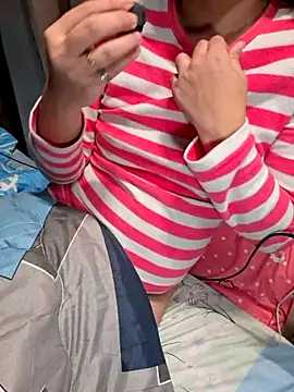 Snapshot of hihiakiko chatting on January 11, 3:06 pm hihiakiko online show from January 11, 3:06 pm