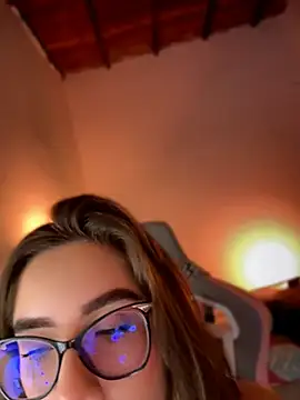 Snapshot of AlejaTacoa_ chatting on July 5, 5:14 am AlejaTacoa online show from July 5, 5:14 am
