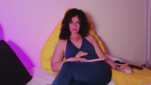 Witch in Silk online show from March 14, 6:35 pm