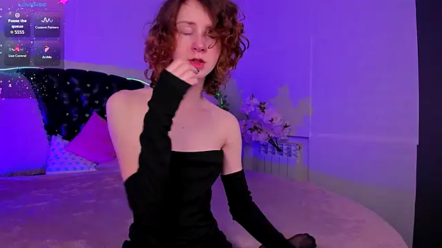 M1BabyG1rl online show from October 17, 9:01 am