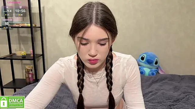 MollyBaby online show from October 23, 2:38 pm