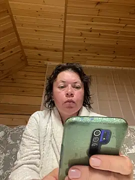 Snapshot of Kiravix chatting on September 14, 5:34 pm Kiravix online show from September 14, 5:34 pm