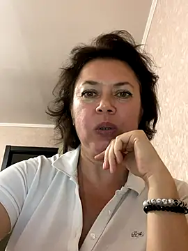 Snapshot of Kiravix chatting on September 24, 12:19 pm Kiravix online show from September 24, 12:19 pm