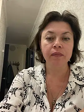 Snapshot of Kiravix chatting on October 8, 2:58 pm Kiravix online show from October 8, 2:58 pm