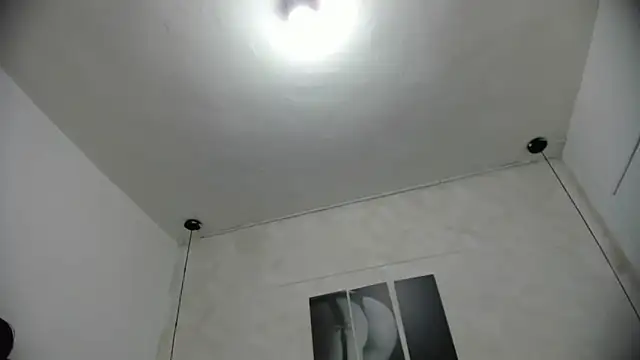 Snapshot of dakota_roussee chatting on September 24, 12:19 pm dakota roussee online show from September 24, 12:19 pm