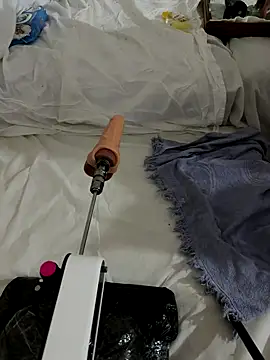 Snapshot of Ozge-SluttyScream69 chatting on October 4, 11:36 pm Ozge-SluttyScream69 online show from October 4, 11:36 pm