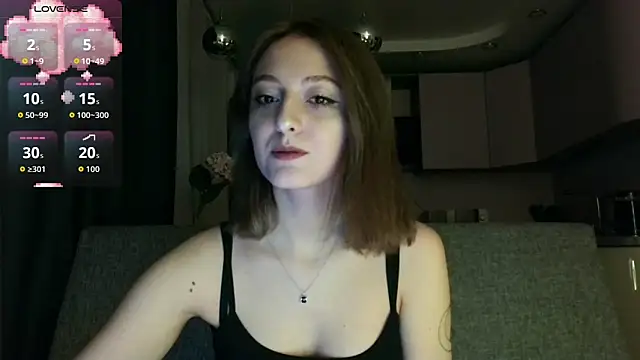 white liillyy online show from October 27, 7:29 pm