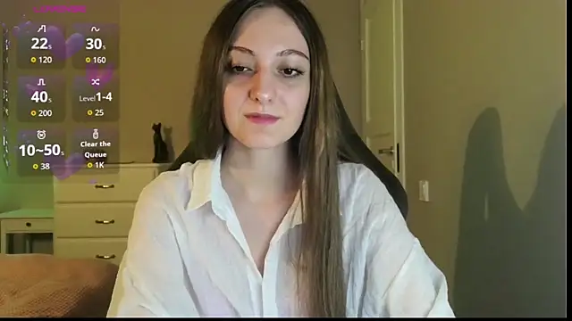 white liillyy online show from June 30, 9:27 pm
