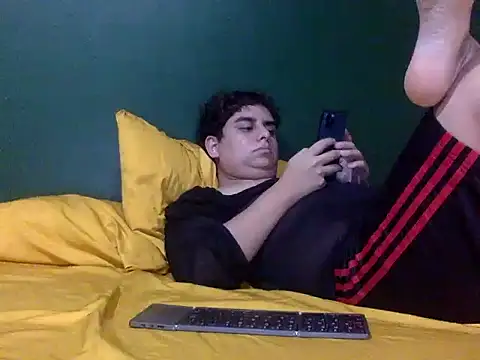 Snapshot of Thiagoforyou chatting on October 19, 7:09 am Thiagoforyou online show from October 19, 7:09 am