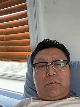 tashaninlife online show from June 1, 2:52 pm