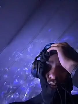 tyrek5051 online show from November 13, 7:29 am