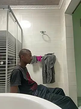 Snapshot of AllDayBbC chatting on September 13, 4:40 pm AllDayBbC online show from September 13, 4:40 pm