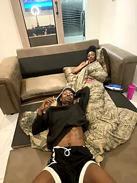 Snapshot of AllDayBbC chatting on September 26, 4:55 pm AllDayBbC online show from September 26, 4:55 pm