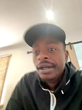 Snapshot of AllDayBbC chatting on October 22, 10:59 am AllDayBbC online show from October 22, 10:59 am