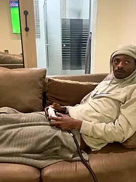 Snapshot of AllDayBbC chatting on October 22, 11:04 pm AllDayBbC online show from October 22, 11:04 pm