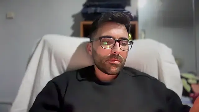 Snapshot of Alicante34 chatting on November 9, 5:39 am Alicante34 online show from November 9, 5:39 am