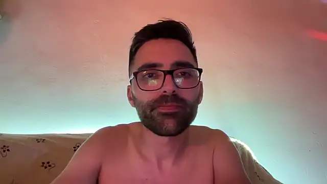 Alicante34 online show from April 18, 3:32 am