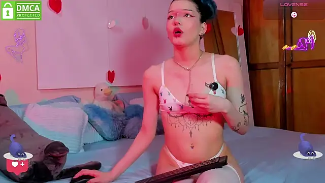 Bluedarkelf888 online show from February 14, 12:07 am