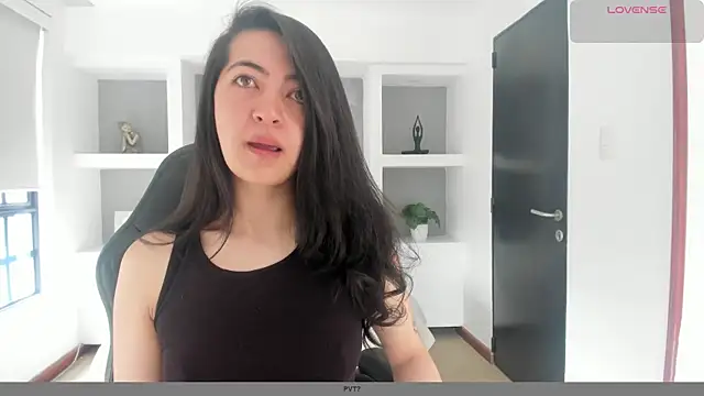 Snapshot of Saya_Amaretto1 chatting on November 30, 3:49 pm Saya Amaretto1 online show from November 30, 3:49 pm