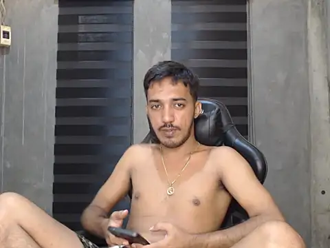 RowyCam online show from September 13, 9:31 am