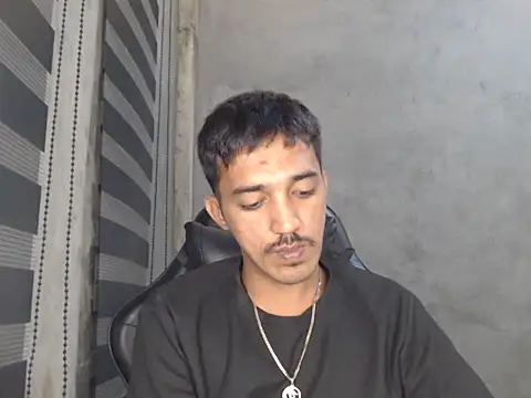 RowyCam online show from September 15, 2:06 pm