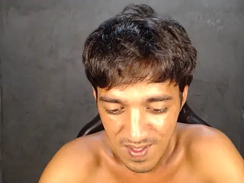 Snapshot of RowyCam chatting on December 2, 2:34 pm RowyCam online show from December 2, 2:34 pm