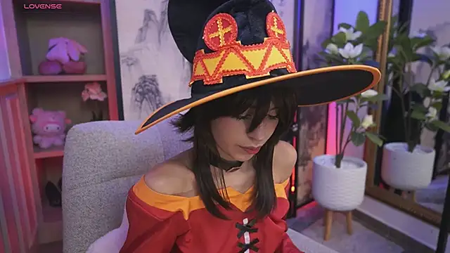 NamiKimura online show from April 14, 7:20 pm