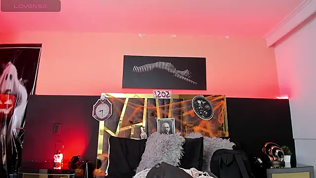 ScarletTorres online show from October 22, 6:51 pm