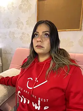 isabella horney  online show from February 8, 12:08 pm