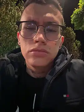 Kurtxxx22 online show from February 19, 6:20 am