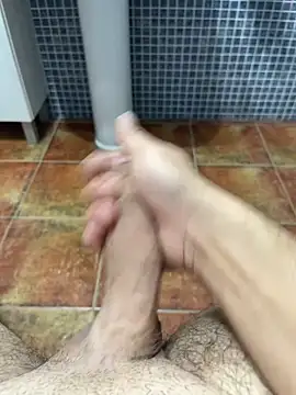 Pollon1994 online show from November 18, 8:13 pm