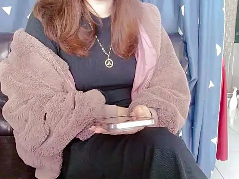 Alisa8x sexy online show from November 23, 2:22 am