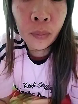 Snapshot of KateLyn08 chatting on December 15, 1:10 am KateLyn08 online show from December 15, 1:10 am