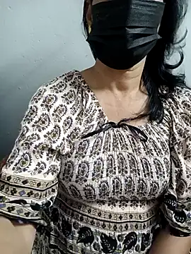 Snapshot of ammala_honey chatting on October 1, 3:18 pm ammala honey online show from October 1, 3:18 pm