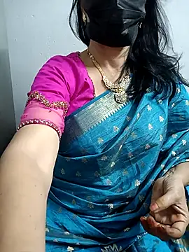 Snapshot of ammala_honey chatting on October 31, 3:02 pm ammala honey online show from October 31, 3:02 pm