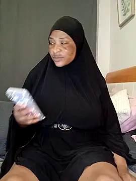 Sweetbxxx24 online show from March 15, 10:49 pm