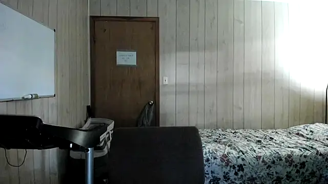 NaturalBeautyQueen online show from September 28, 1:16 pm