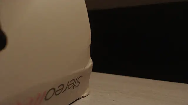 Snapshot of DotexxBig_Keitt chatting on October 25, 1:02 am DotexxBig Keitt online show from October 25, 1:02 am