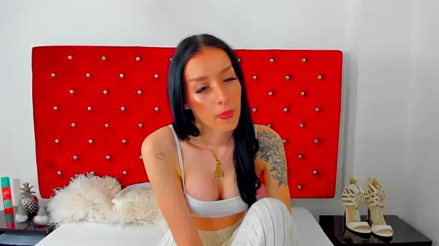 Snapshot of PleasureJasmine chatting on January 11, 12:21 pm PleasureJasmine online show from January 11, 12:21 pm