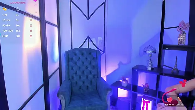 NahomiRichards  online show from January 16, 5:33 am