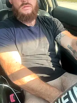 Snapshot of bearcub300 chatting on September 30, 8:47 pm bearcub300 online show from September 30, 8:47 pm