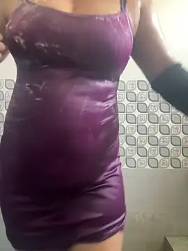 Delisha143 online show from April 7, 7:20 am