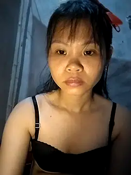 LinhNa999 online show from September 21, 12:40 pm