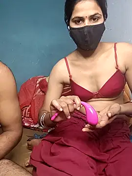 Snapshot of Naughty-Mayaa chatting on November 21, 5:11 pm Naughty-Mayaa online show from November 21, 5:11 pm