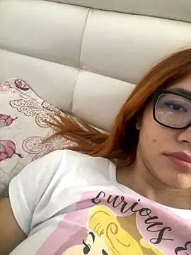 Snapshot of AmeliaRossi_ chatting on September 25, 7:12 am AmeliaRossi  online show from September 25, 7:12 am