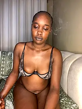 Snapshot of TinaFavourite chatting on September 11, 3:01 pm TinaFavourite online show from September 11, 3:01 pm